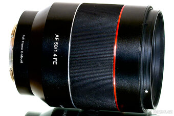 Samyang AF 50mm F/1.4 FE + UV Kenko Sony E TOP STAV - 7