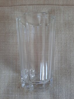 Různé sklenice - 7