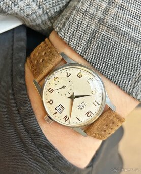 Československé mechanické vintage retro hodinky PRIM Datumat - 7