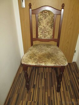 Starožitná řezbovaná židle - 7