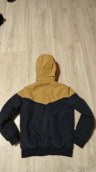 zimní bunda velikost XS - 7