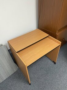 Kancelářský nábytek - 7