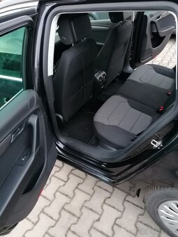 VW Passat B7, 2.0 tdi 130 KW. 180 PS. Servis VW. - 7