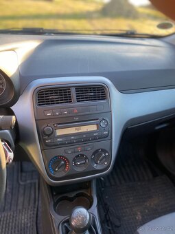 Fiat Grande Punto 2011 1.2 - 7