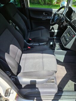 Seat Alhambra ,2.0 tdi 103kw/140ps , rv2010 ,7mist , - 7