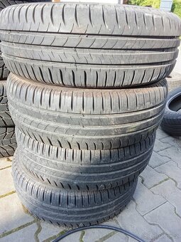 195/60R15 88H MISCHELIN - 7