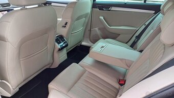 Superb combi L&K 2.0TDI 140kW 4x4-WEBASTO-Masáž-koupČR-NEHAV - 7