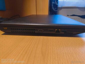 Lenovo Ideapad G700 - 7