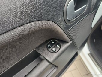 Benzínový Ford Fusion 1.4 FACELIFT rok 2012 - 7