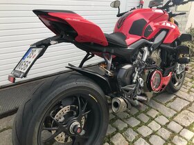 Ducati Streetfighter V4S - 7