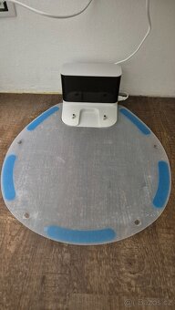 Philips HomeRun Aqua Series 7000 Robotický vysavač a mop - 7