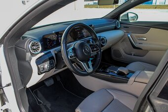 Mercedes-Benz CLA Shooting Brake SB 180 A/T - 7