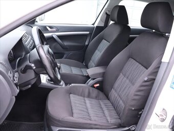 Škoda Octavia 1,6 TDI 77kW CZ Elegance (2010) - 7