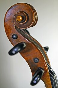 Nádherné housle z 19-ho století opravené F. Herclíkem 1910 - 7