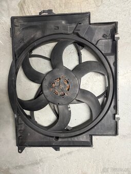Prodám Saharu/ Ventilátor na BMW e90/e91/e92/e93 - 7