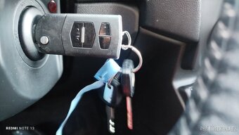 Mazda 5 2.0 16v EDITION , 7 míst 2012 - 7