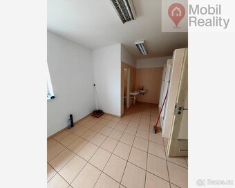 Pronájem kanceláře 67m2 Holýšov - 7