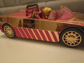 LOL Surprise auto s bazénem a tanečním parketem - 7