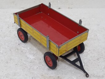 Vlečka pro traktor na klíček KDN Retro hračka - 7