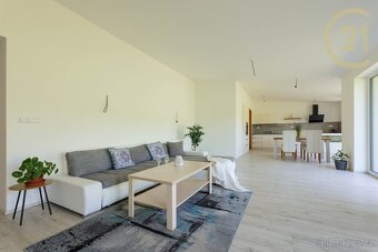 NA PRODEJ RD LOVČICE 4+KK, VELKÁ ZAHRADA - 7