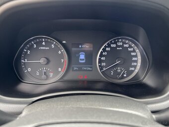 Hyundai i30 1.0T-GDiComfort88KW,174tkm,cena s DPH - 7
