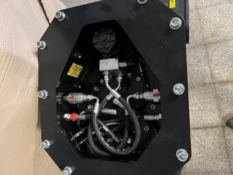 Sortýrovací drapák MB CRUSHER - 7