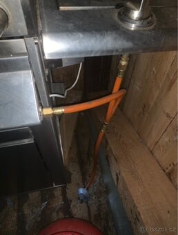 Plynový zahradní gril + 2 bomby - 7