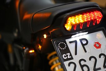 Honda MSX 125 GROM černá - 7