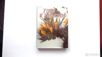 B129_ Sada 4 knih, Roční období v zahradě, 1983 - 7