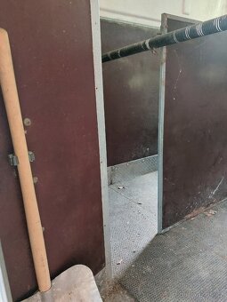 Prodám přepravník na 2 koně - 7