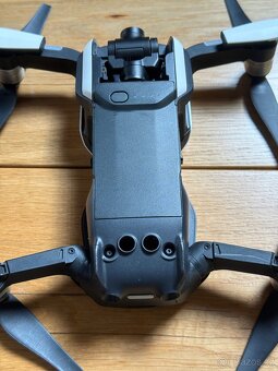 Dron DJI Mavic Air Fly More Combo - 7