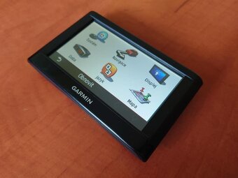 Navigace Garmin Nüvi 42 Lifetime Europe45, AKTUÁLNÍ MAPY - 7