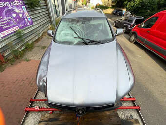 Veškeré náhradní díly Škoda Superb 2 kombi 2011 CFF LHD LF8L - 7