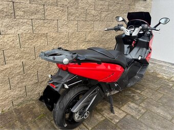 Gilera gp 800 2010 - 7