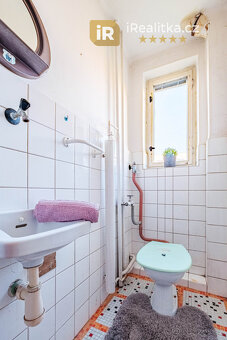 Velký rodinný dům s garáží, terasou a zahradou - Třemošnice - 7