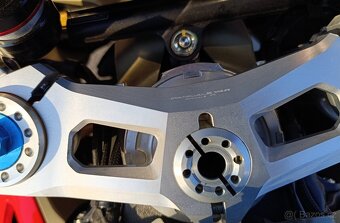 Ducati Panigale V4R SPECIALE n°3 - 7
