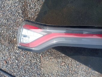FORD EDGE ZADNÍ SVĚTLO NA VÍKO KUFRU, ZADNÍ SVĚTELNÁ LIŠTA - 7