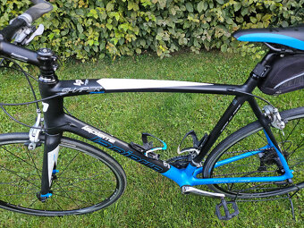 Karbonová silnička LAPIERRE, rám 23" - 7