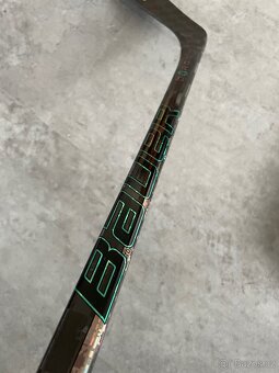 Hokejka Bauer Twitch P92 / 70 Flex levá - 7