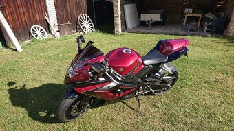 Suzuki GSXR 1000 - 7