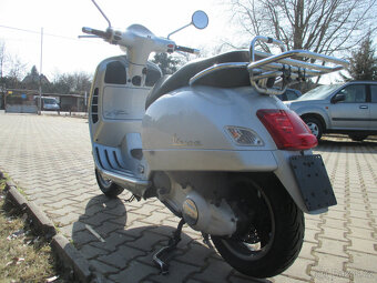 Piaggio Vespa 250 GTS ie rv 200616kW 23000km - 7