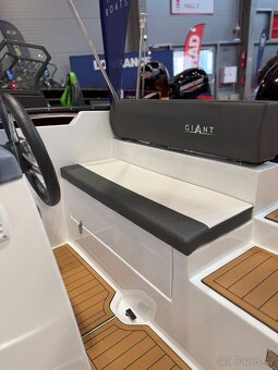 Nový motorový člun Giant 475 Sport+MOTOR - 7