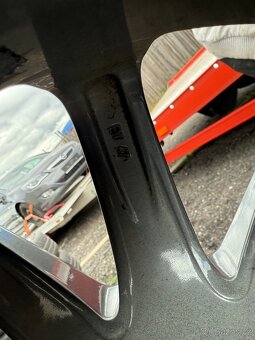 LETNÍ SADA ALU KOL 5x114,3 MM + GOODYEAR 215/50R17 91V - 7