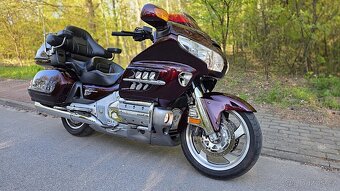 Honda Goldwing GL 1800 - 7