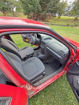 Renault Clio II 1,2 - 7