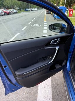 Kia ProCeed GT Line 1.5 T-GDi 117 kW, 10/2021, automat - 7