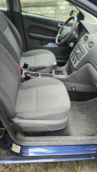 Ford FOCUS 1.6, hatchback - 7