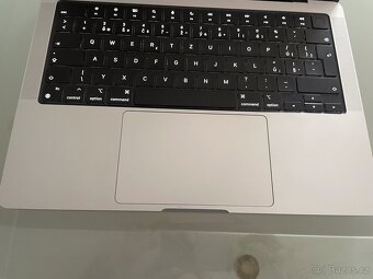 Macbook M1 pro 14” 16gb - 7