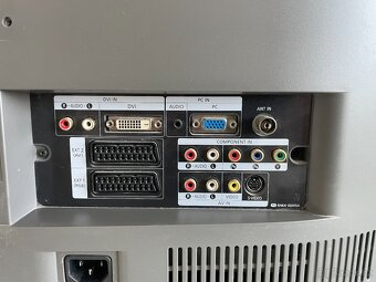 LCD TV Samsung 27'' + set top box + anténa - 7