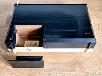 Staré rádio Tesla Akcent 2812B, 1964, Tesla Bratislava - 7